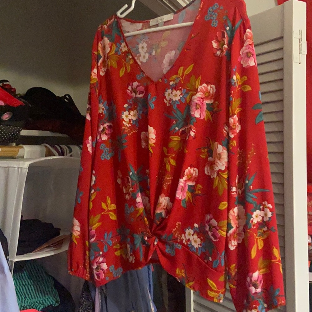 Loft red waist detail floral top